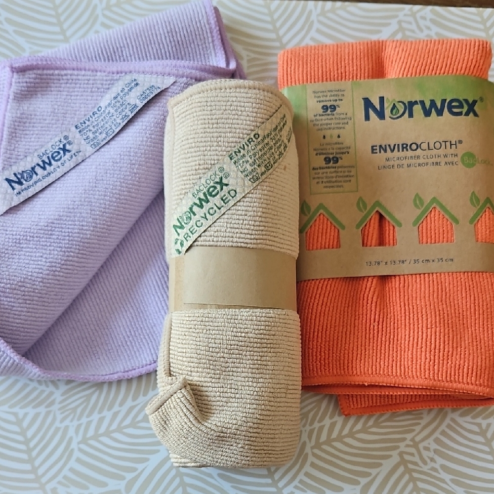 Norwex Orange and Tan Textiles Soft and Absorbent